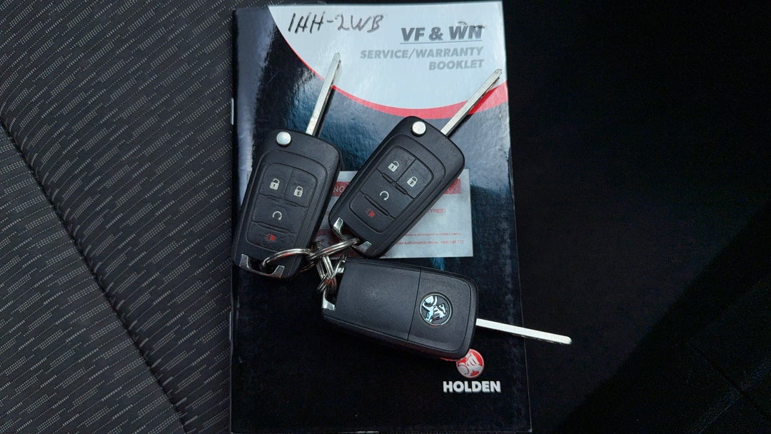 2016 Holden Commodore Evoke, Automatic, 160362 km, Key Close-up