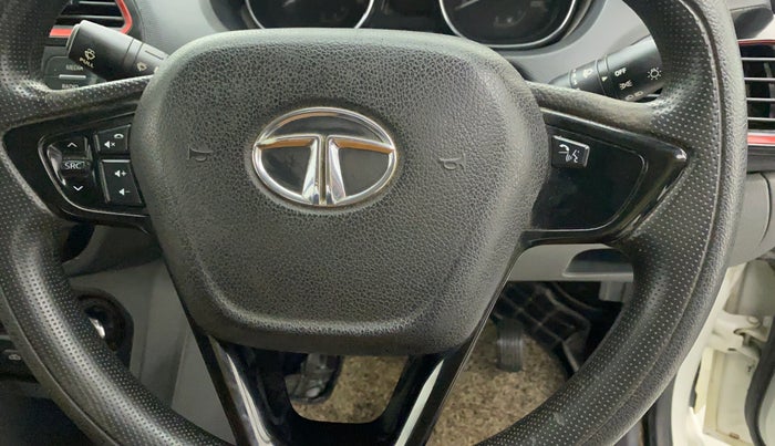 2018 Tata Tigor Buzz PETROL, CNG, Manual, 81,675 km, Steering wheel - Phone control not functional