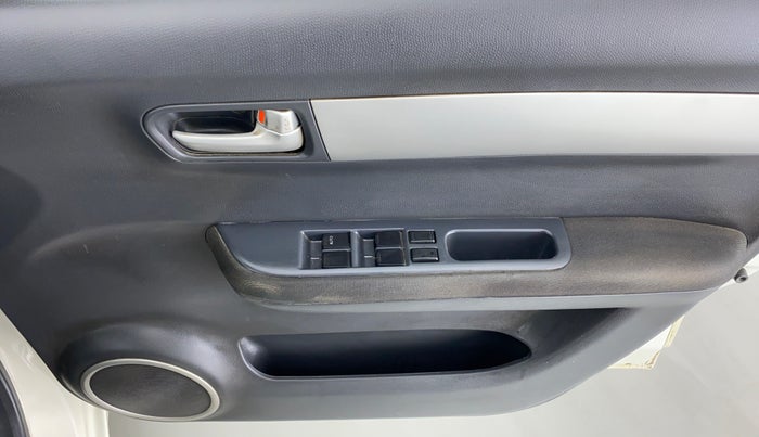 2011 Maruti Swift ZXI D, Petrol, Manual, 79,489 km, Driver Side Door Panels Control