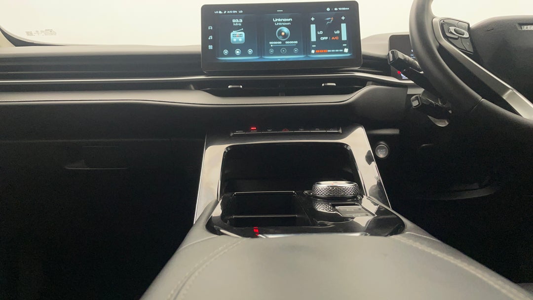 2022 GWM Haval H6 Ultra, Automatic, 29305 km, Center Console