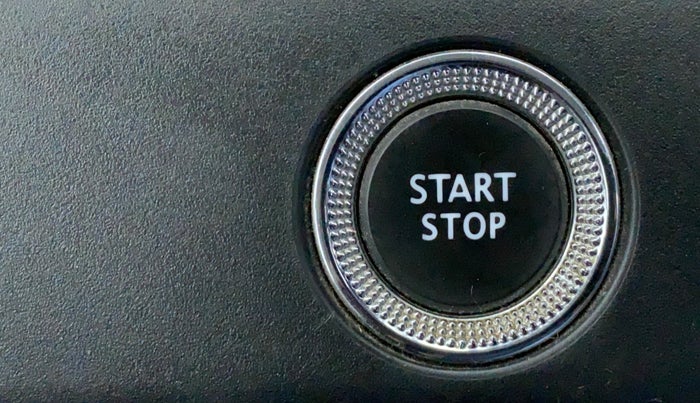 2020 Renault TRIBER 1.0 RXZ, Petrol, Manual, 33,073 km, Keyless Start/ Stop Button