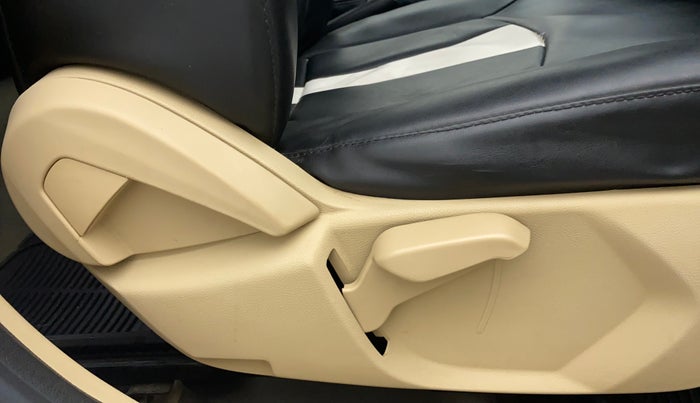 2017 Ford Figo Aspire 1.2 TITANIUM PETROL, Petrol, Manual, 18,542 km, Driver Side Adjustment Panel