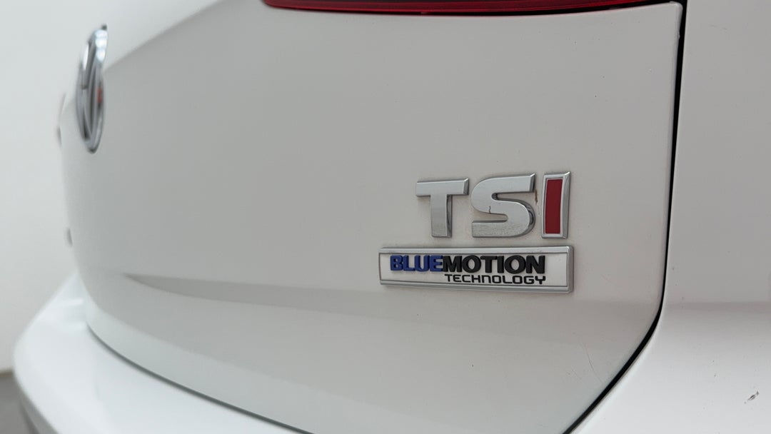 Badge (Boot Right Side)