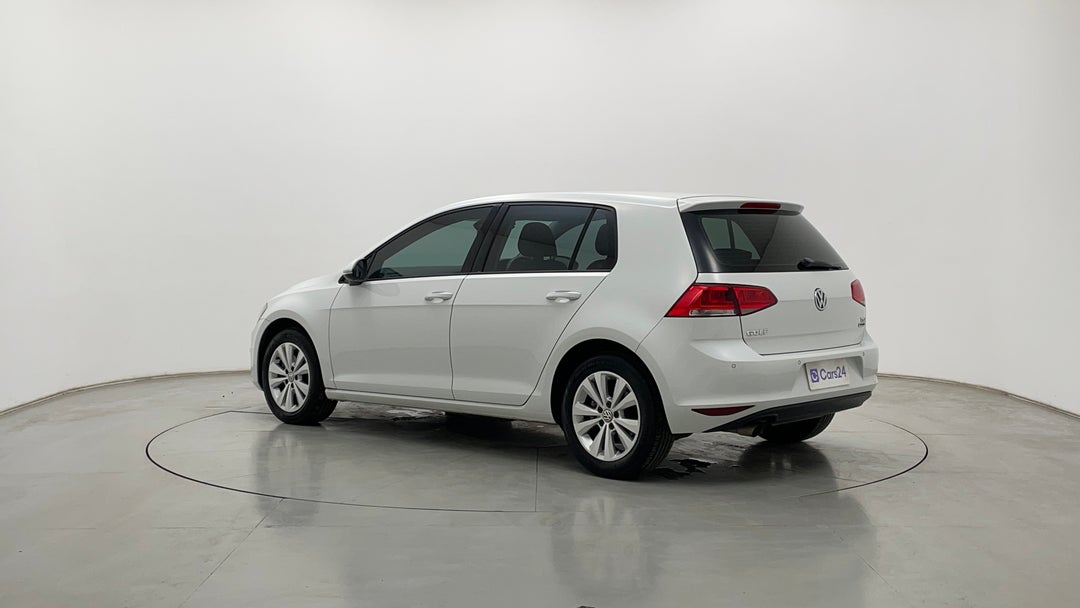 Left Back Diagonal (45- Degree) View