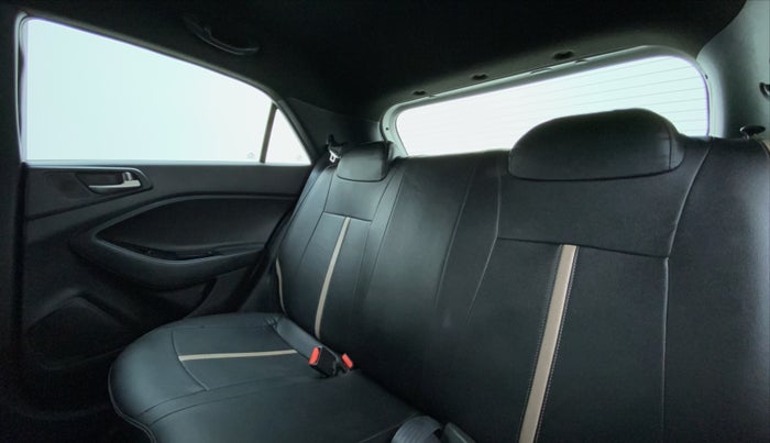 2016 Hyundai i20 Active 1.2 S, Petrol, Manual, 54,989 km, Right Side Rear Door Cabin