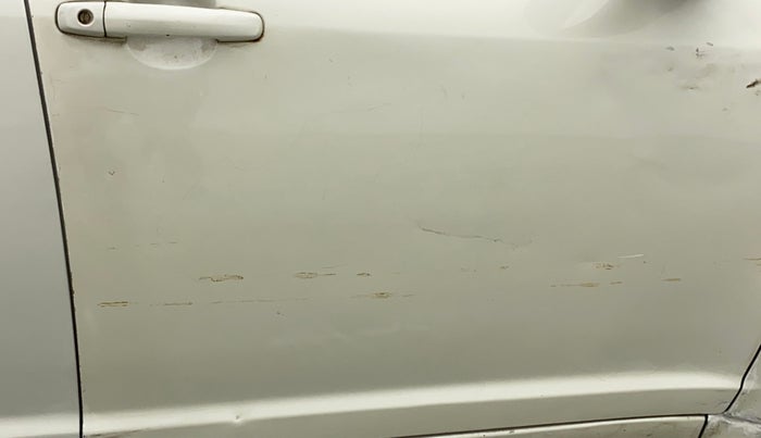 2010 Maruti Swift Dzire VXI, Petrol, Manual, 69,975 km, Driver-side door - Slightly dented