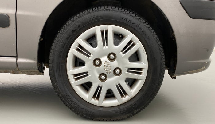 2013 Hyundai Santro Xing GLS, Petrol, Manual, 97,091 km, Right Front Wheel
