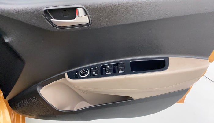 2015 Hyundai Grand i10 SPORTZ 1.2 KAPPA VTVT, Petrol, Manual, 47,026 km, Driver Side Door Panels Control