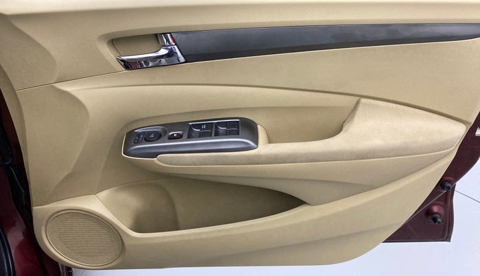 2012 Honda City V MT PETROL, Petrol, Manual, 72,832 km, Driver Side Door Panels Control