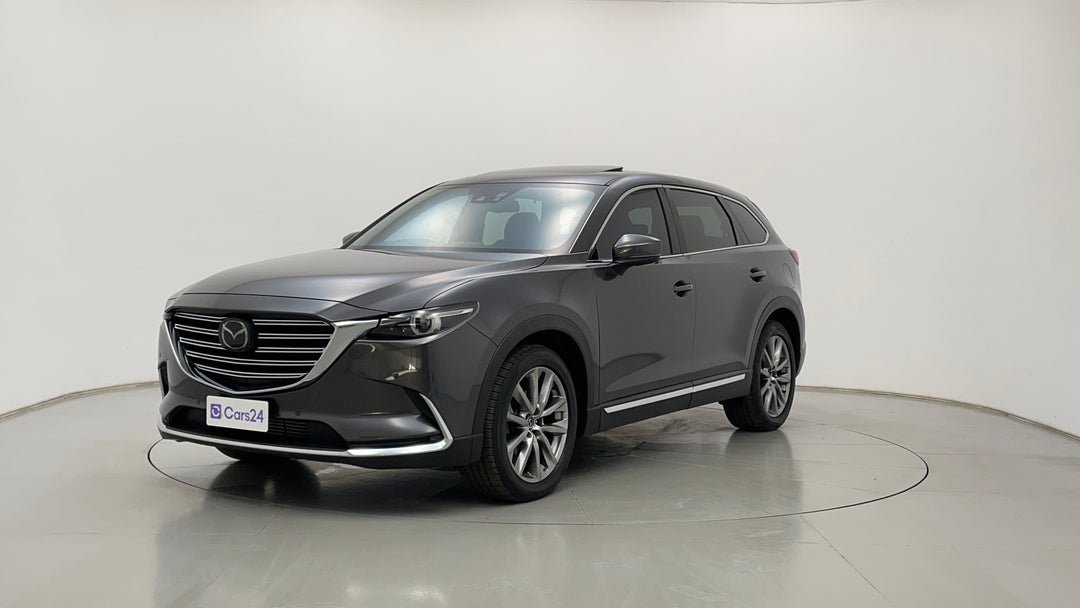 Left Front Diagonal (45- Degree) View