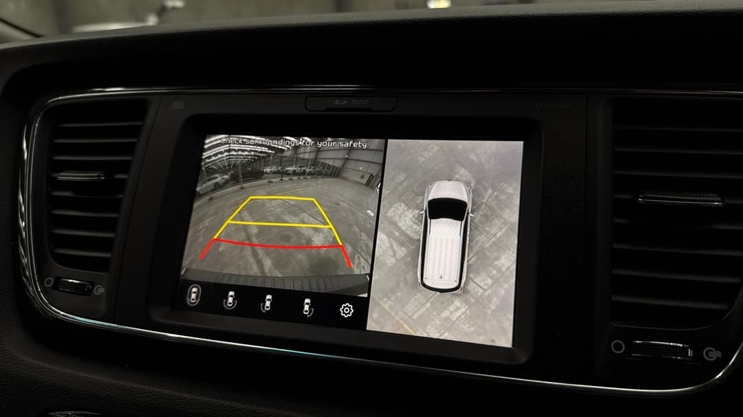 2018 Kia Carnival Platinum, Automatic, 83992 km, Parking Camera