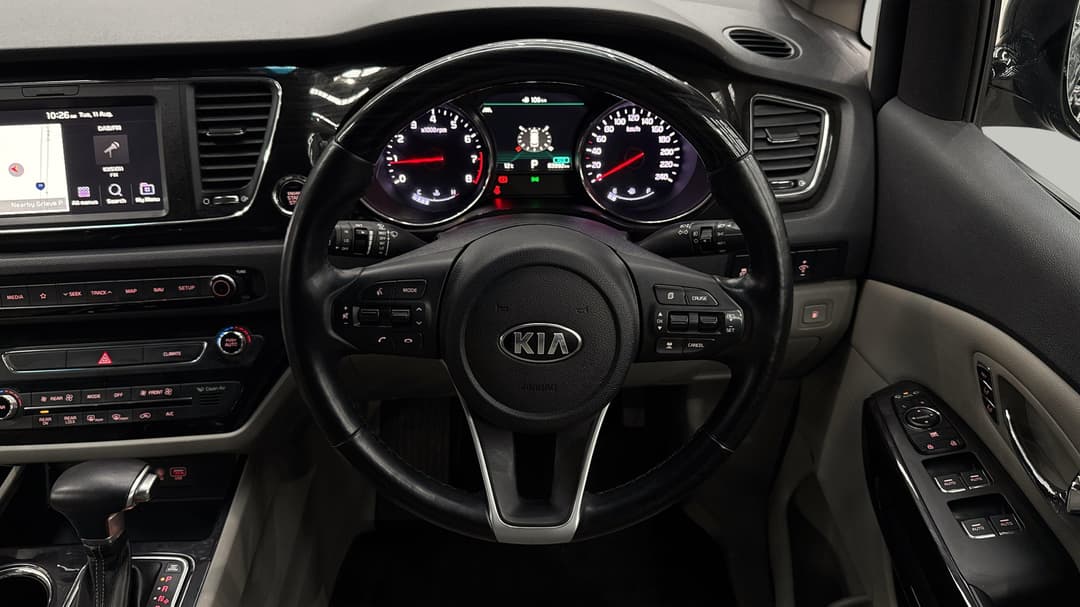 2018 Kia Carnival Platinum, Automatic, 83992 km, Steering Wheel Close-up
