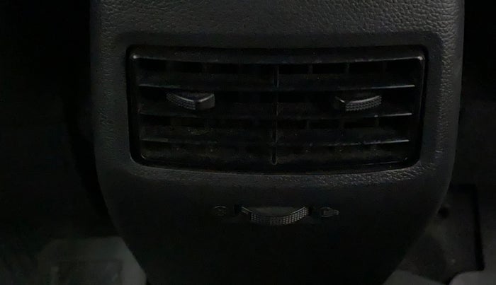 2019 Hyundai Elite i20 ASTA 1.2 (O), Petrol, Manual, 28,630 km, Rear AC Vents
