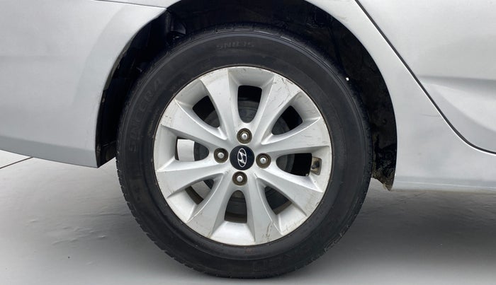 2015 Hyundai Verna FLUIDIC 1.6 CRDI S, Diesel, Manual, 74,345 km, Right Rear Wheel