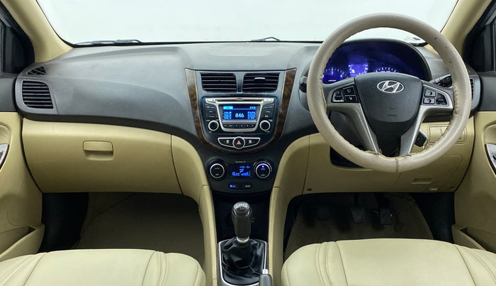 2015 Hyundai Verna FLUIDIC 1.6 CRDI S, Diesel, Manual, 74,345 km, Dashboard