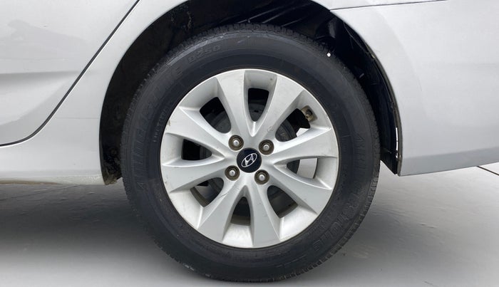 2015 Hyundai Verna FLUIDIC 1.6 CRDI S, Diesel, Manual, 74,345 km, Left Rear Wheel