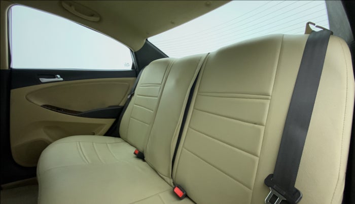 2015 Hyundai Verna FLUIDIC 1.6 CRDI S, Diesel, Manual, 74,345 km, Right Side Rear Door Cabin