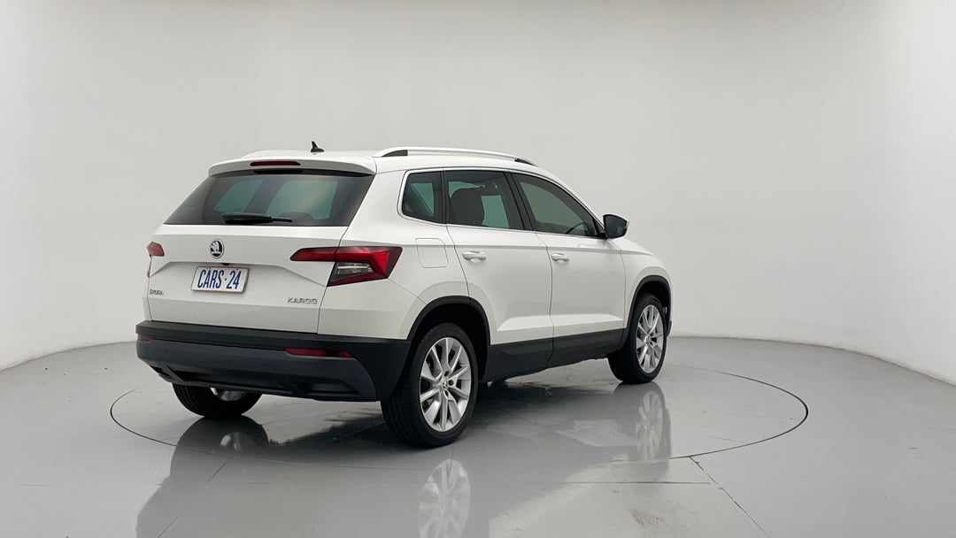 Right Back Diagonal (45- Degree) View