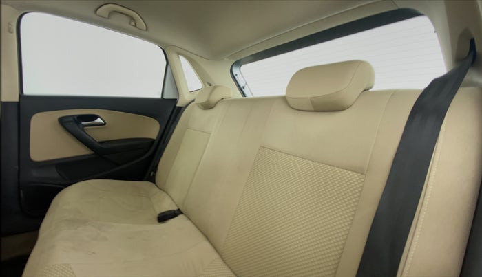 2015 Volkswagen Polo HIGHLINE1.2L PETROL, Petrol, Manual, 47,985 km, Right Side Rear Door Cabin