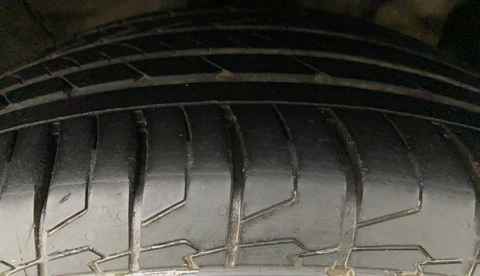 2021 Hyundai Creta SX (O) 1.5 DIESEL, Diesel, Manual, 42,584 km, Right Front Tyre Tread