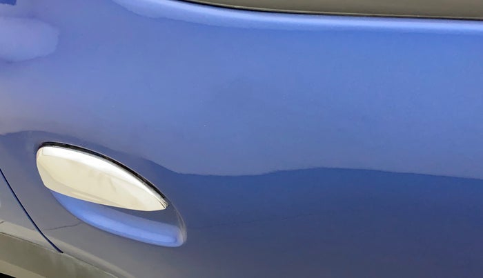 2017 Renault Kwid CLIMBER 1.0 AMT, Petrol, Automatic, 49,779 km, Right rear door - Slightly dented