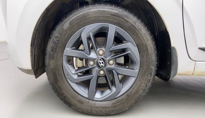 2022 Hyundai GRAND I10 NIOS SPORTZ CNG MT, CNG, Manual, 5,584 km, Left Front Wheel
