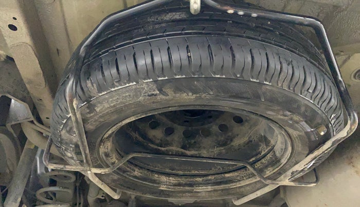 2019 Maruti XL6 ALPHA SHVS  MT, Petrol, Manual, 57,372 km, Spare Tyre