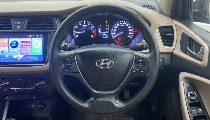 2016 Hyundai Elite i20 MAGNA 1.2, Petrol, Manual, 51,487 km, Steering Wheel Close Up