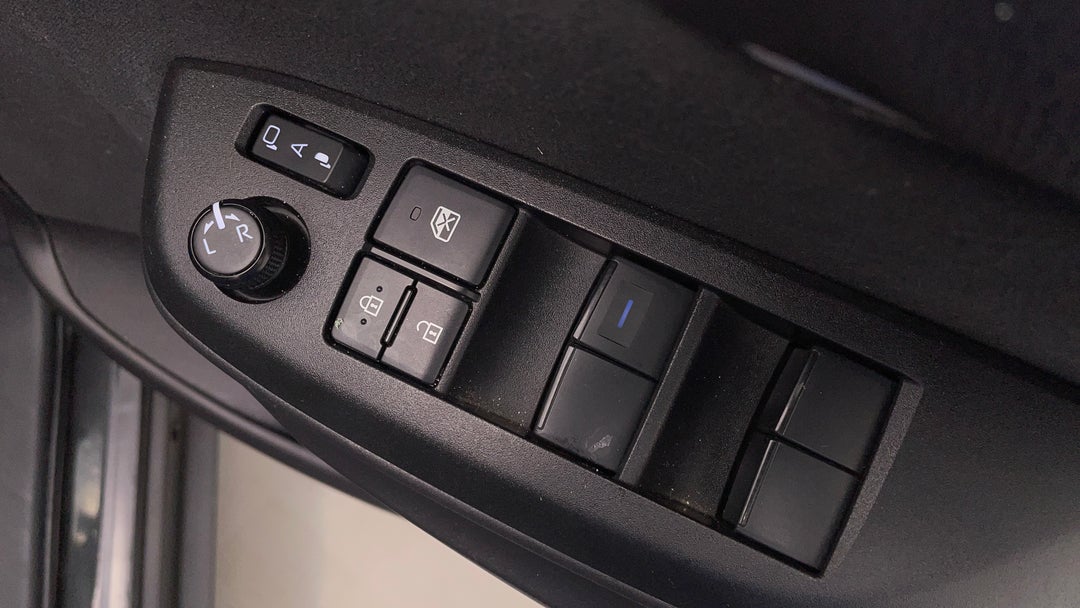 Drivers Side Door Panel Controls