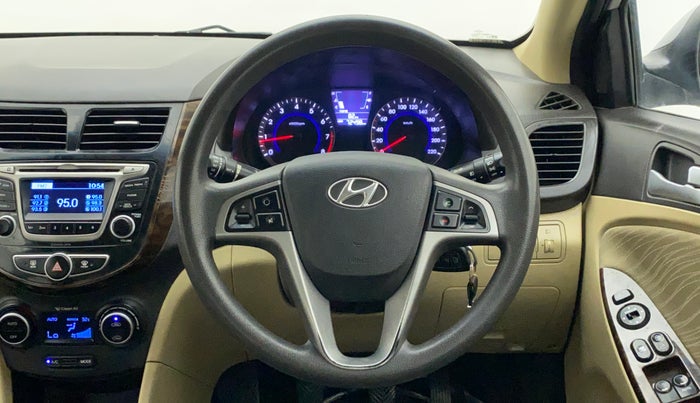 2015 Hyundai Verna FLUIDIC 4S 1.6 VTVT S, Petrol, Manual, 72,498 km, Steering Wheel Close Up