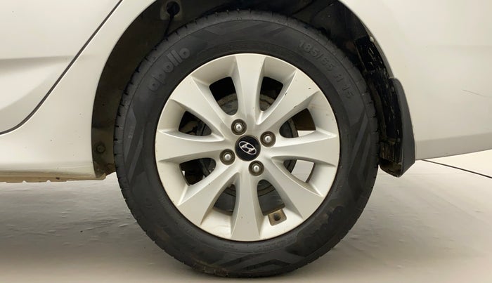 2015 Hyundai Verna FLUIDIC 4S 1.6 VTVT S, Petrol, Manual, 72,498 km, Left Rear Wheel