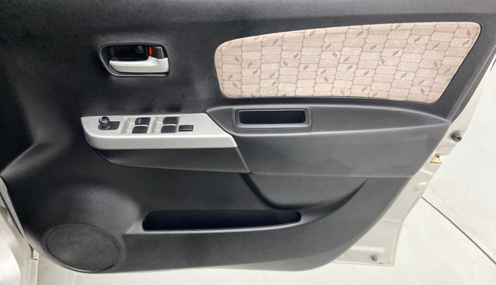 2015 Maruti Wagon R 1.0 VXI, Petrol, Manual, 66,445 km, Driver Side Door Panels Control