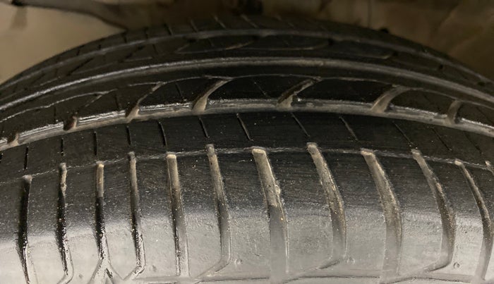 2015 Honda City VX MT PETROL, Petrol, Manual, 47,232 km, Left Front Tyre Tread