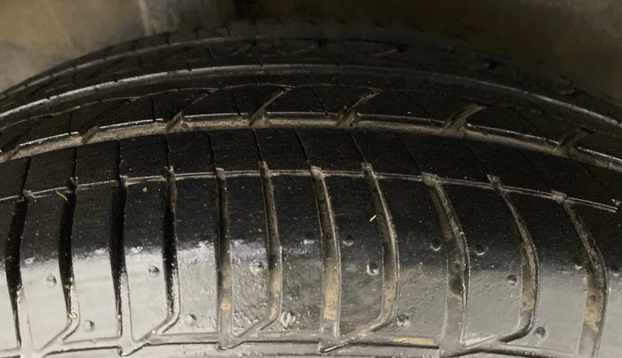 2015 Honda City VX MT PETROL, Petrol, Manual, 47,232 km, Right Rear Tyre Tread