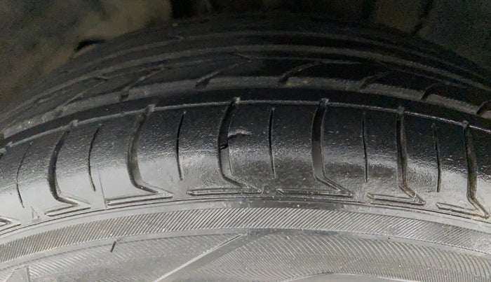2019 Tata TIGOR XZ PLUS PETROL, Petrol, Manual, 44,197 km, Left Front Tyre Tread