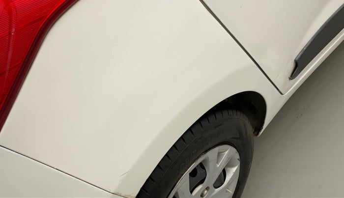 2016 Hyundai Grand i10 MAGNA 1.2 KAPPA VTVT, Petrol, Manual, 72,610 km, Right quarter panel - Paint has minor damage