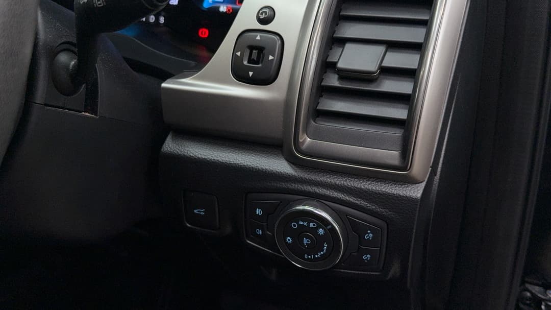 2021 Ford Everest Trend (4WD), Automatic, 62945 km, Utility Switches/Buttons