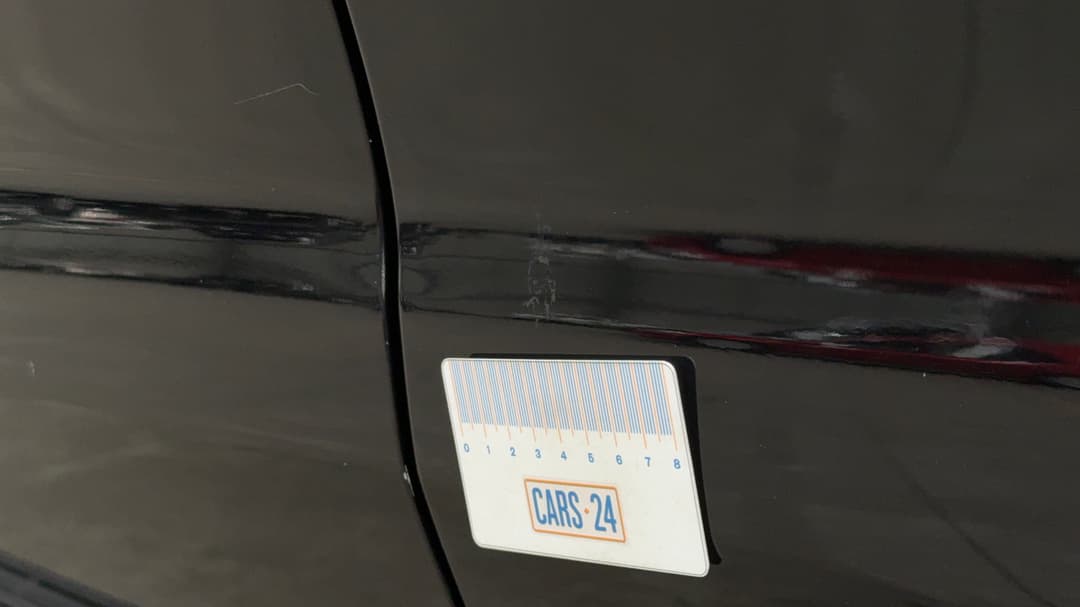 2021 Ford Everest Trend (4WD), Automatic, 62945 km, Doors Rear LHS Paint oxidation