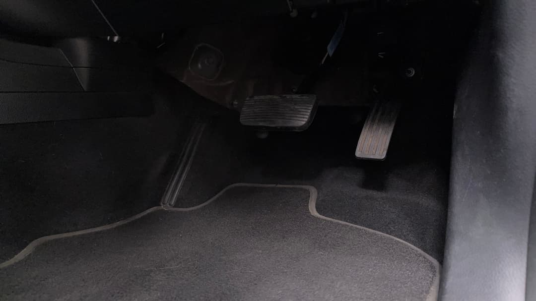 2021 Ford Everest Trend (4WD), Automatic, 62945 km, Pedals and Footmat