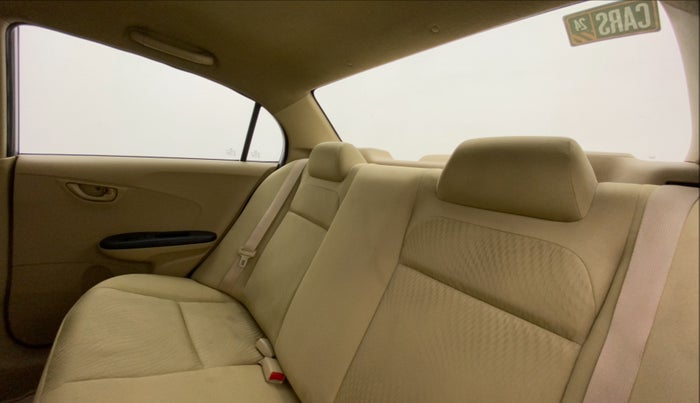 2014 Honda Amaze 1.2L I-VTEC EX, Petrol, Manual, 45,203 km, Right Side Rear Door Cabin