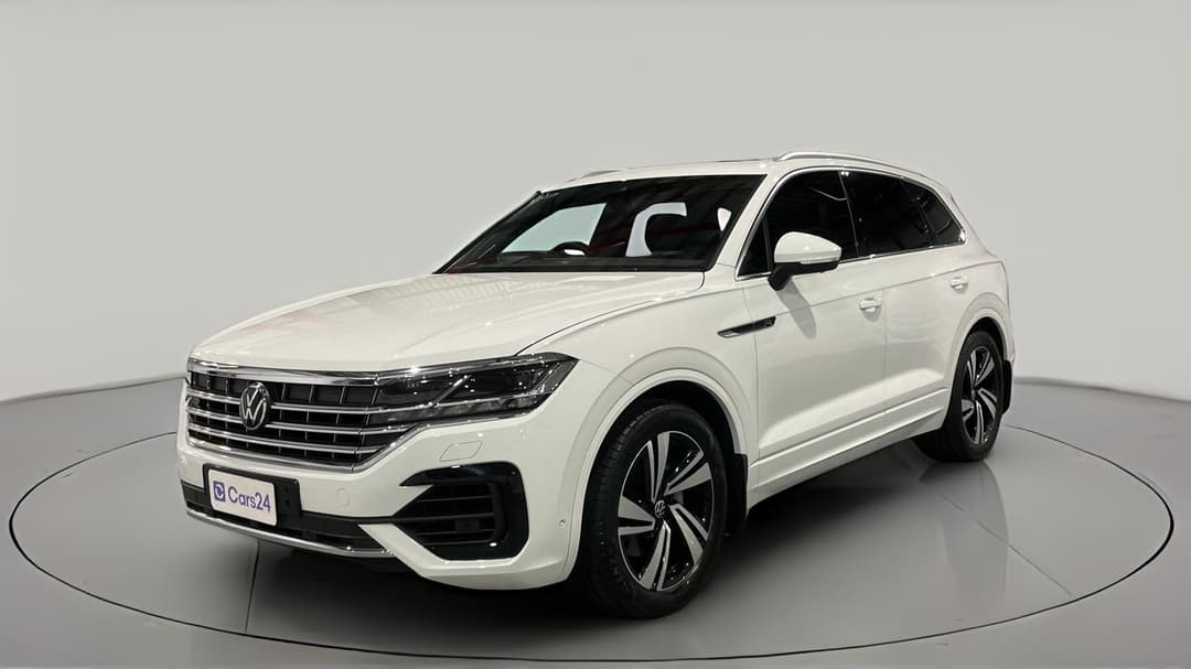 2022 Volkswagen Touareg 210tdi R-line, Automatic, 32175 km, Left Front Diagonal (45- Degree) View