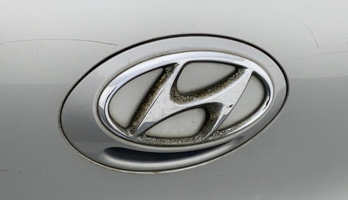 2014 Hyundai Grand i10 SPORTZ 1.2 KAPPA VTVT, Petrol, Manual, 17,479 km, Rear monogram/logo - Slight discoloration
