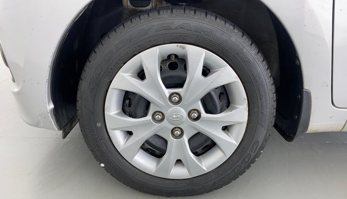 2014 Hyundai Grand i10 SPORTZ 1.2 KAPPA VTVT, Petrol, Manual, 17,479 km, Left Front Wheel