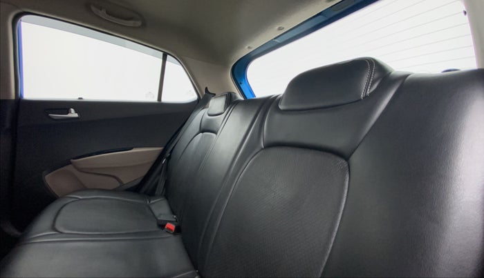 2018 Hyundai Grand i10 SPORTZ U2 1.2 CRDI, Diesel, Manual, 53,915 km, Right Side Rear Door Cabin