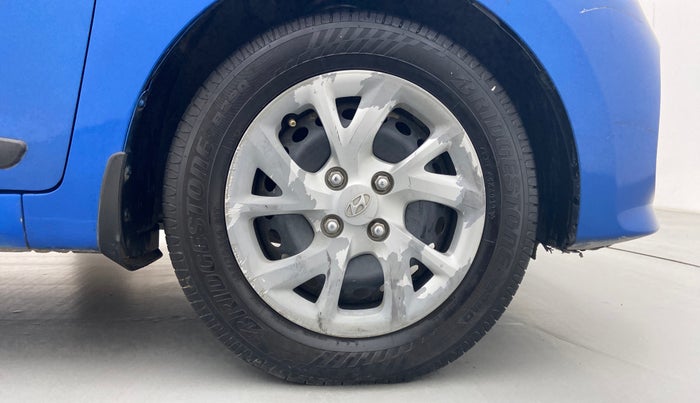 2018 Hyundai Grand i10 SPORTZ U2 1.2 CRDI, Diesel, Manual, 53,915 km, Right Front Wheel