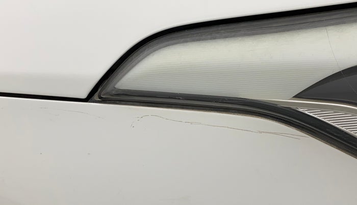 2016 Hyundai Creta 1.6 SX PLUS PETROL, Petrol, Manual, 82,962 km, Right fender - Minor scratches