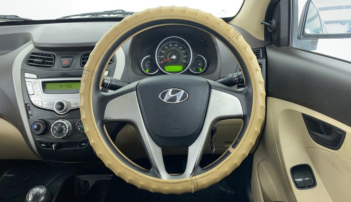 2018 Hyundai Eon MAGNA PLUS OPTIONAL, Petrol, Manual, 33,233 km, Steering Wheel Close Up
