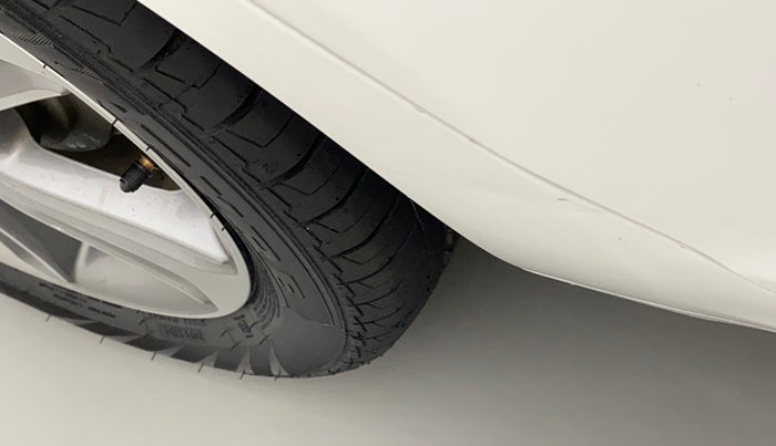 2018 Hyundai Verna 1.6 SX (O) CRDI MT, Diesel, Manual, 65,533 km, Right quarter panel - Slightly dented