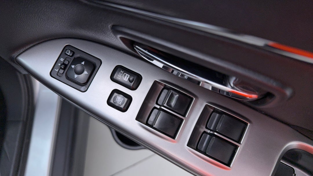 Drivers Side Door Panel Controls