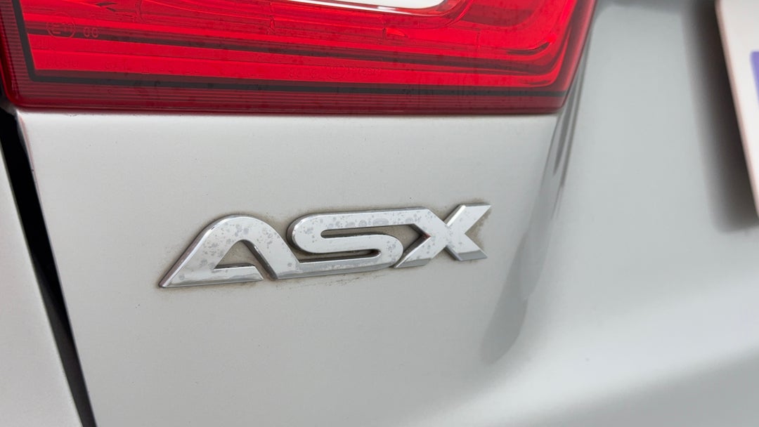 Badge (Boot Left Side)